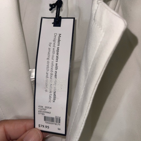 Lane Bryant Women's Cream Blazer - Picture 4 of 5